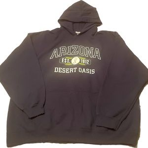 Men’s Gildan Heavy Weight Hoodie, size 2xl